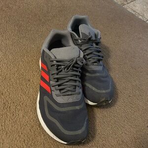 Adidas Wide Running Sneaker